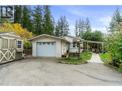 668 Mobley Road, Tappen, BC - Outdoor