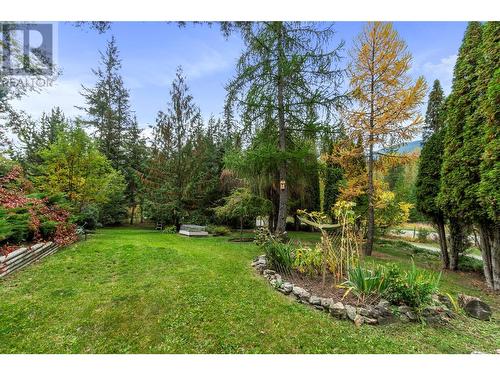 668 Mobley Road, Tappen, BC - Outdoor