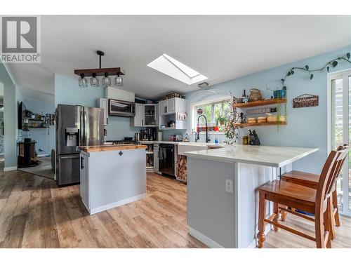 668 Mobley Road, Tappen, BC - Indoor Photo Showing Kitchen