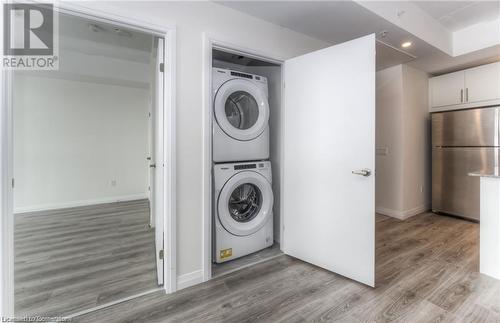 60 Charles Street West Street Unit# 2601, Kitchener, ON - Indoor Photo Showing Laundry Room