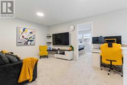 Upper Level Central Bonus Room - 