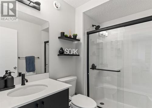 Primary Ensuite Bath - 138 Midgrove Greenway Sw, Airdrie, AB - Indoor Photo Showing Bathroom