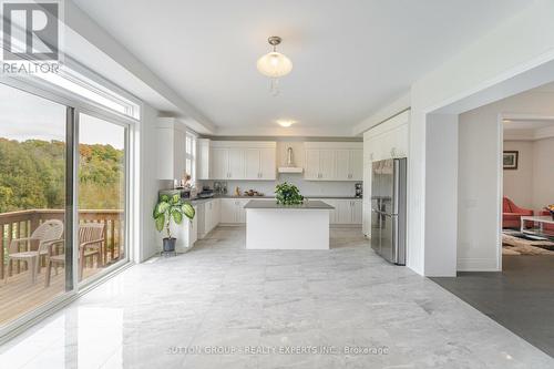 59 Raspberry Ridge Avenue, Caledon, ON - Indoor Photo Showing Other Room