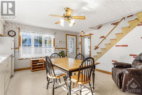 1601 Landry Road, Clarence-Rockland, ON - Indoor Photo Showing Dining Room