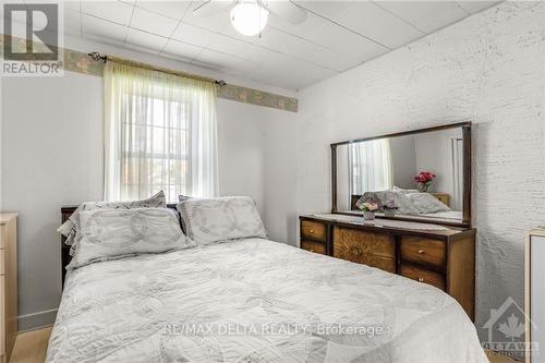 1601 Landry Road, Clarence-Rockland, ON - Indoor Photo Showing Bedroom