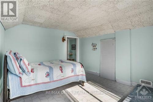 1601 Landry Road, Clarence-Rockland, ON - Indoor Photo Showing Bedroom