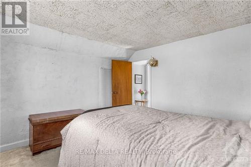 1601 Landry Road, Clarence-Rockland, ON - Indoor Photo Showing Bedroom