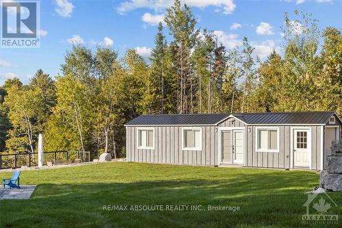 6037 Centennial Drive, Greater Madawaska, ON - Outdoor