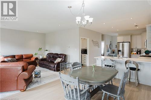 1050 Waterloo Street Unit# 3, Saugeen Shores, ON - Indoor Photo Showing Dining Room