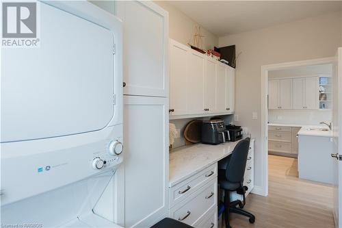 1050 Waterloo Street Unit# 3, Saugeen Shores, ON - Indoor Photo Showing Laundry Room