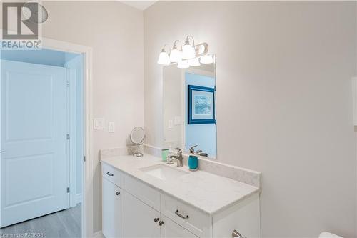 1050 Waterloo Street Unit# 3, Saugeen Shores, ON - Indoor Photo Showing Bathroom