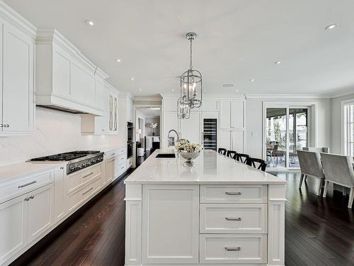 Kitchen - 18 Tsse Pagé, Montréal (L'Île-Bizard/Sainte-Geneviève), QC - Indoor Photo Showing Kitchen With Upgraded Kitchen