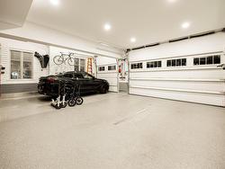 Garage - 