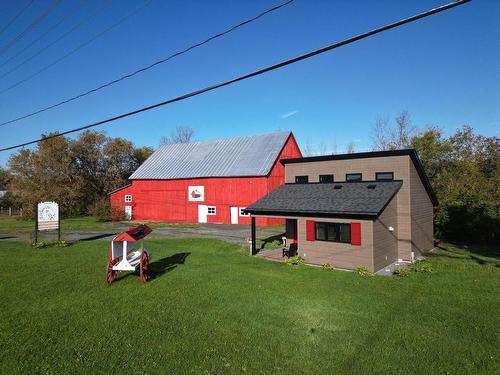 Barn - 10735Z Route Sir-Wilfrid-Laurier, Mirabel, QC - Outdoor