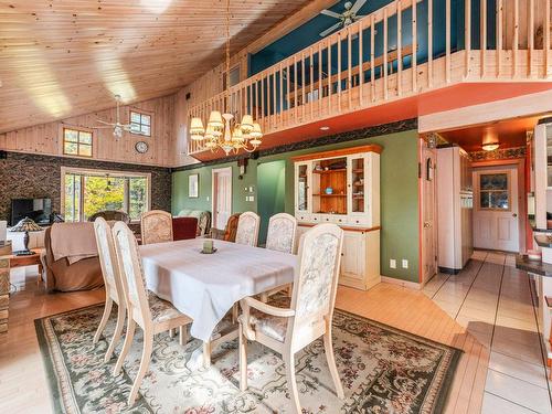 Dining room - 44 Ch. Paquette, Val-Des-Lacs, QC - Indoor Photo Showing Dining Room