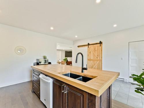 Kitchen - 535 Route 222, Maricourt, QC - Indoor Photo Showing Kitchen With Double Sink