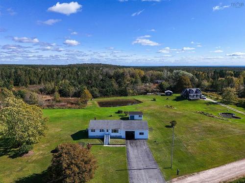 25 Publicover Loop, Blandford, NS 