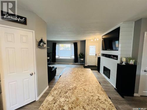 621 Central Avenue S, Swift Current, SK - Indoor Photo Showing Other Room