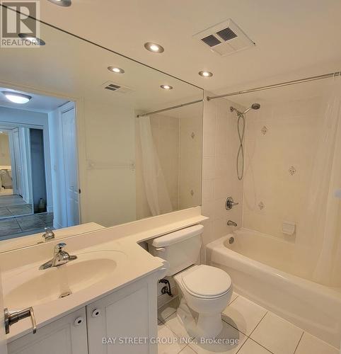 601 - 48 Suncrest Boulevard, Markham, ON - Indoor Photo Showing Bathroom