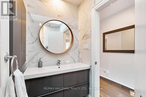 36 Farley Crescent, Toronto, ON - Indoor