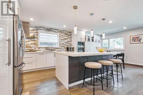 36 Farley Crescent, Toronto, ON - Indoor Photo Showing Kitchen With Upgraded Kitchen