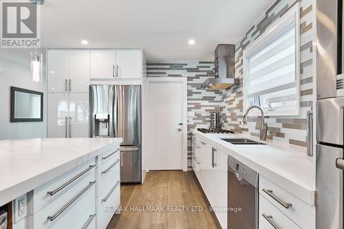 36 Farley Crescent, Toronto, ON - Indoor Photo Showing Kitchen With Stainless Steel Kitchen With Double Sink With Upgraded Kitchen