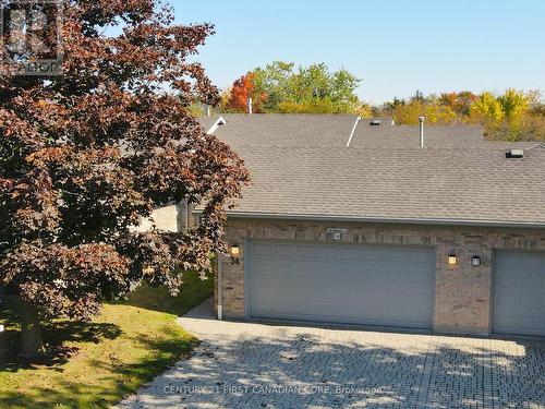 34 - 14 Doon Drive, London, ON - Outdoor