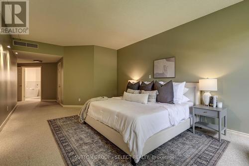 203 - 250 Sydenham Street, London, ON - Indoor Photo Showing Bedroom