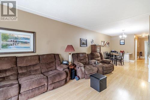 791 Pine St, Sault Ste Marie, ON - Indoor Photo Showing Living Room