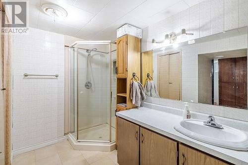 791 Pine St, Sault Ste Marie, ON - Indoor Photo Showing Bathroom