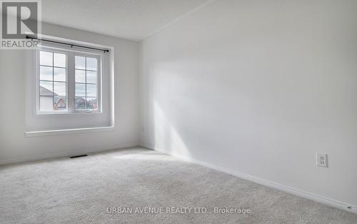 30 Lander Crescent, Clarington, ON - Indoor Photo Showing Other Room