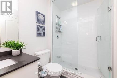 71 Little Britain Crescent, Brampton, ON - Indoor Photo Showing Bathroom