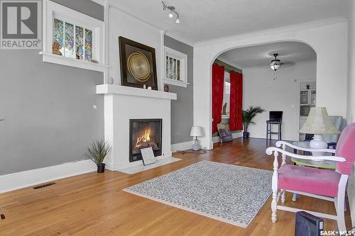 1930 Quebec Street, Regina, SK - Indoor Photo Showing Living Room With Fireplace