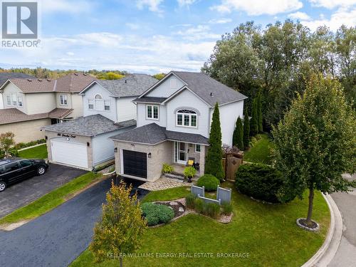 999 Grandlea Court, Oshawa (Pinecrest), ON - Outdoor