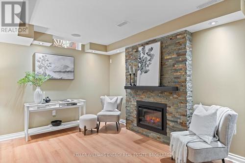 999 Grandlea Court, Oshawa (Pinecrest), ON - Indoor With Fireplace