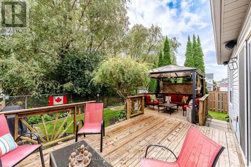 999 Grandlea Court, Oshawa (Pinecrest), ON - Outdoor With Deck Patio Veranda With Exterior