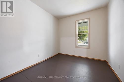 35 Stewart Place, Peterborough (Downtown), ON - Indoor Photo Showing Other Room