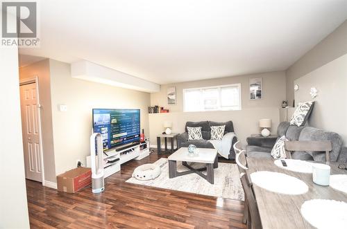 1 Dunrobin Street, Mount Pearl, NL - Indoor Photo Showing Living Room