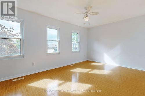 60 - 1020 Central Park Drive, Brampton, ON - Indoor Photo Showing Other Room