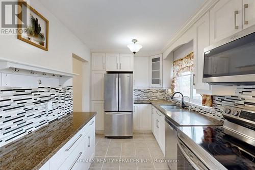 60 - 1020 Central Park Drive, Brampton, ON - Indoor Photo Showing Kitchen With Stainless Steel Kitchen With Double Sink With Upgraded Kitchen