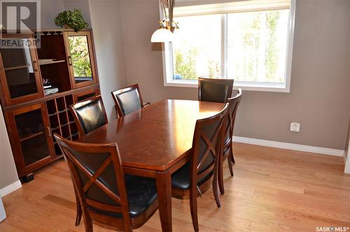 134 Beechmont Crescent, Saskatoon, SK - Indoor Photo Showing Dining Room