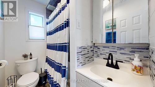 59 Brown Street, Clarington, ON - Indoor Photo Showing Bathroom