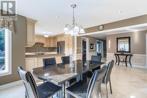 37 Hill Top Trail, Whitchurch-Stouffville, ON - Indoor Photo Showing Dining Room