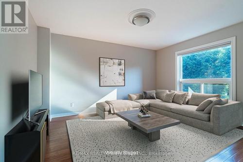 37 Hill Top Trail, Whitchurch-Stouffville, ON - Indoor Photo Showing Living Room