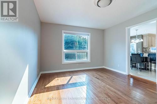 37 Hill Top Trail, Whitchurch-Stouffville, ON - Indoor Photo Showing Other Room