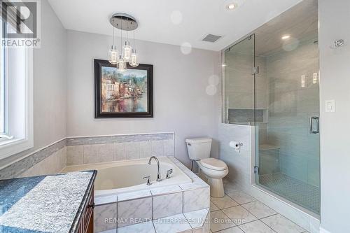 37 Hill Top Trail, Whitchurch-Stouffville, ON - Indoor Photo Showing Bathroom