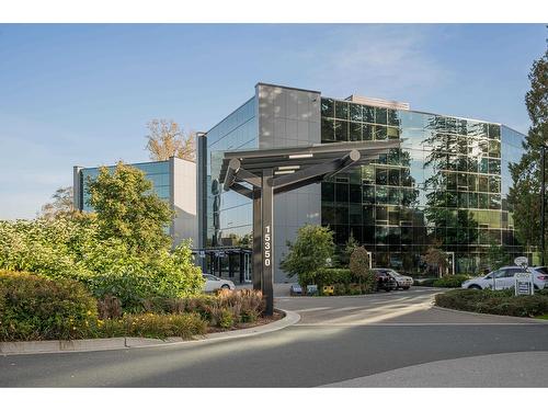 202-203 15350 Croydon Drive, Surrey, BC 