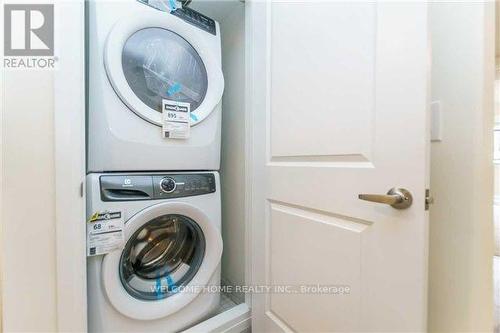 1 - 155 William Duncan Road, Toronto, ON - Indoor Photo Showing Laundry Room