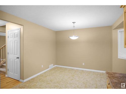 #2 12807 127 St Nw, Edmonton, AB - Indoor Photo Showing Other Room