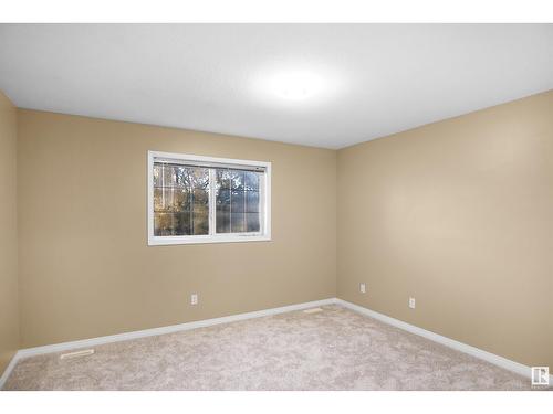 #2 12807 127 St Nw, Edmonton, AB - Indoor Photo Showing Other Room